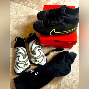 Nike JR Tiempo Legend Club FG size 6